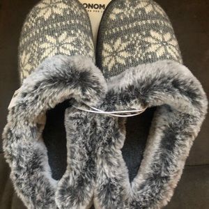 Slippers